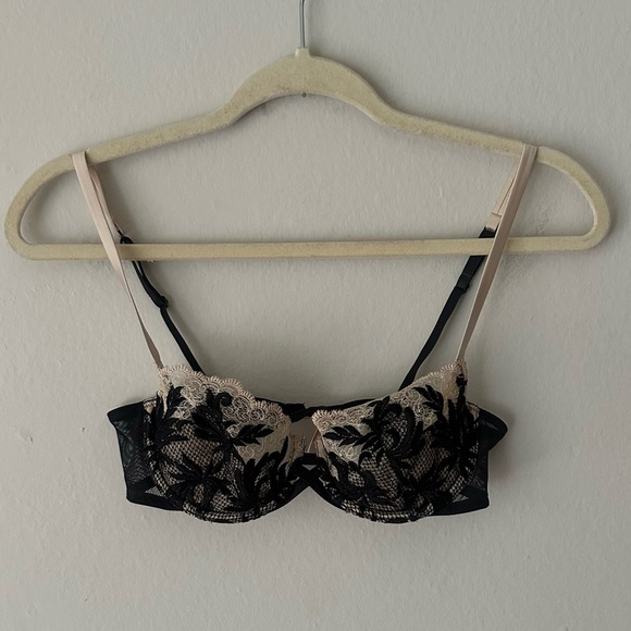 Vintage Victoria’s Secret Lace Black and Tan Bra 36b - Picture 1 of 7